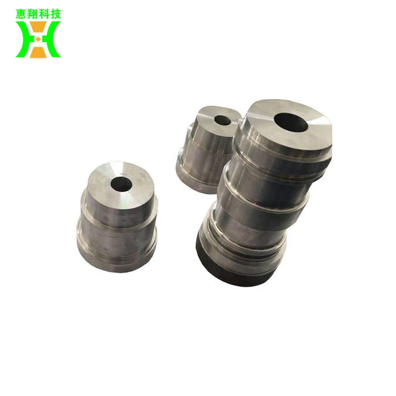 塑料模具配件生產(chǎn)過(guò)程中的質(zhì)量控制要點(diǎn)